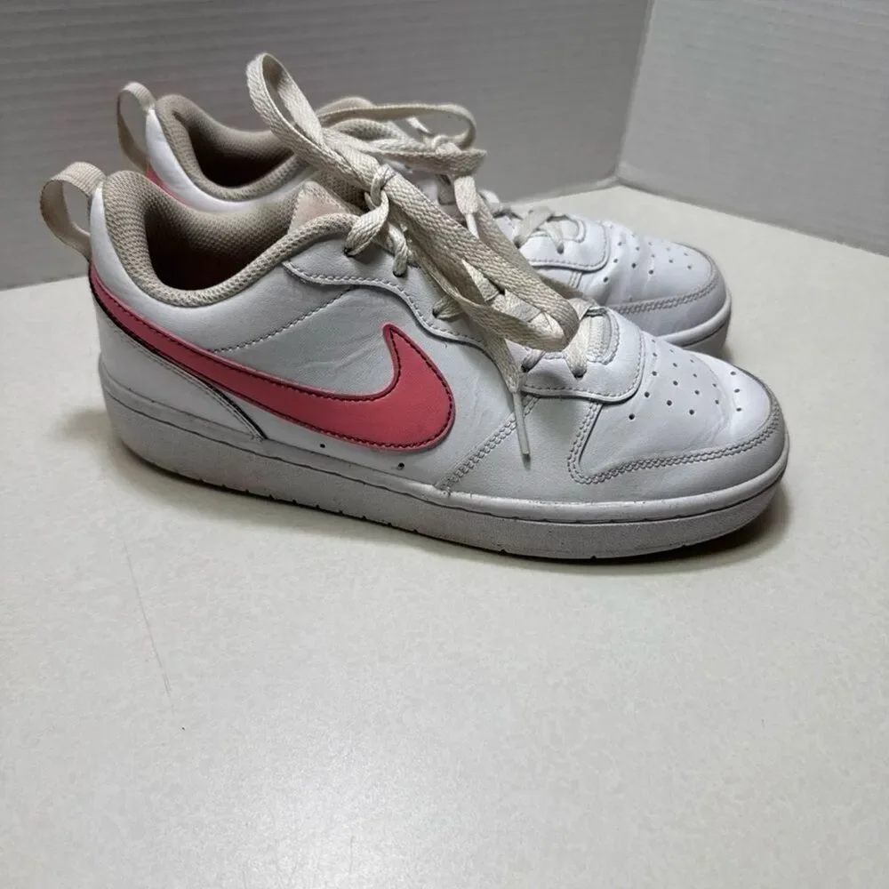 Nike Court Borough Low 2 GS Size 6 Youth White Coral Pink Swoosh Logo
